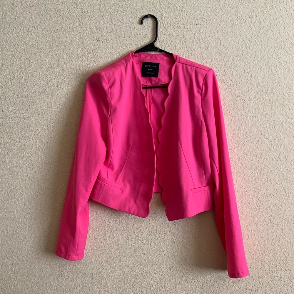 Pink semi cropped blazer
